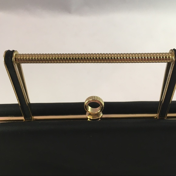 Vintage Art Deco Black/Gold Hardware Clutch - Picture 6 of 7